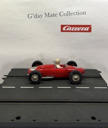 40401 Ferrari Tipo - rot - Nr8 - SV1 - F1 chrom