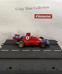 40408 Ferrari F1 - rot - blauer Front-Heckflügel - breite Hinterreifen - Nr4 - F2-3 gold