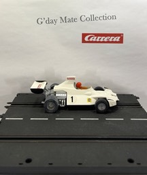 40409 Brabham F1 - weiss - breite Hinterreifen - Nr1 - F4-5 grau