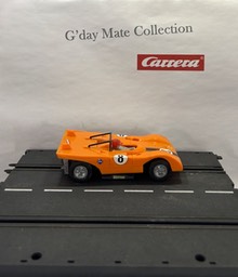 40418 Ferrari 312P - orange-rot - schwarzer Streifen - Heckmotor grau - Chassis offen - Nr8 - F8 grau