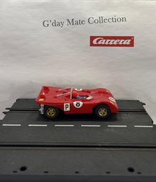 40433 Ferrari 312P - rot - ohne Streifen - Motor chrom - Chassis offen - Nr8 - F2 gold
