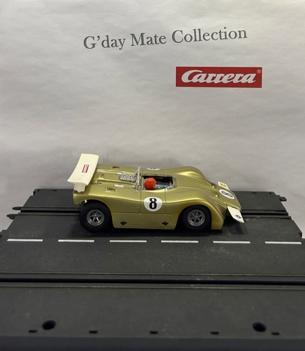 40467 March 707 - gold hell - Motor chrom - Nr8 - F10-20 grau