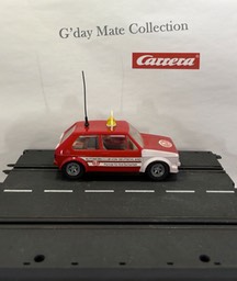 40472 VW Golf Avd - rot - weisse Kotflügel - F20 grau