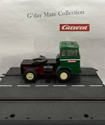 82501 LKW Thermozug Zugmaschiene - grün - mit Schalter - F41-42 weiss